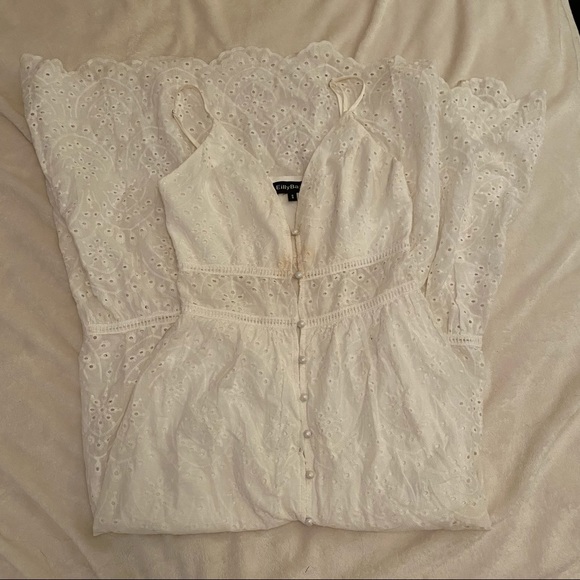 Long white dress - Picture 2 of 3